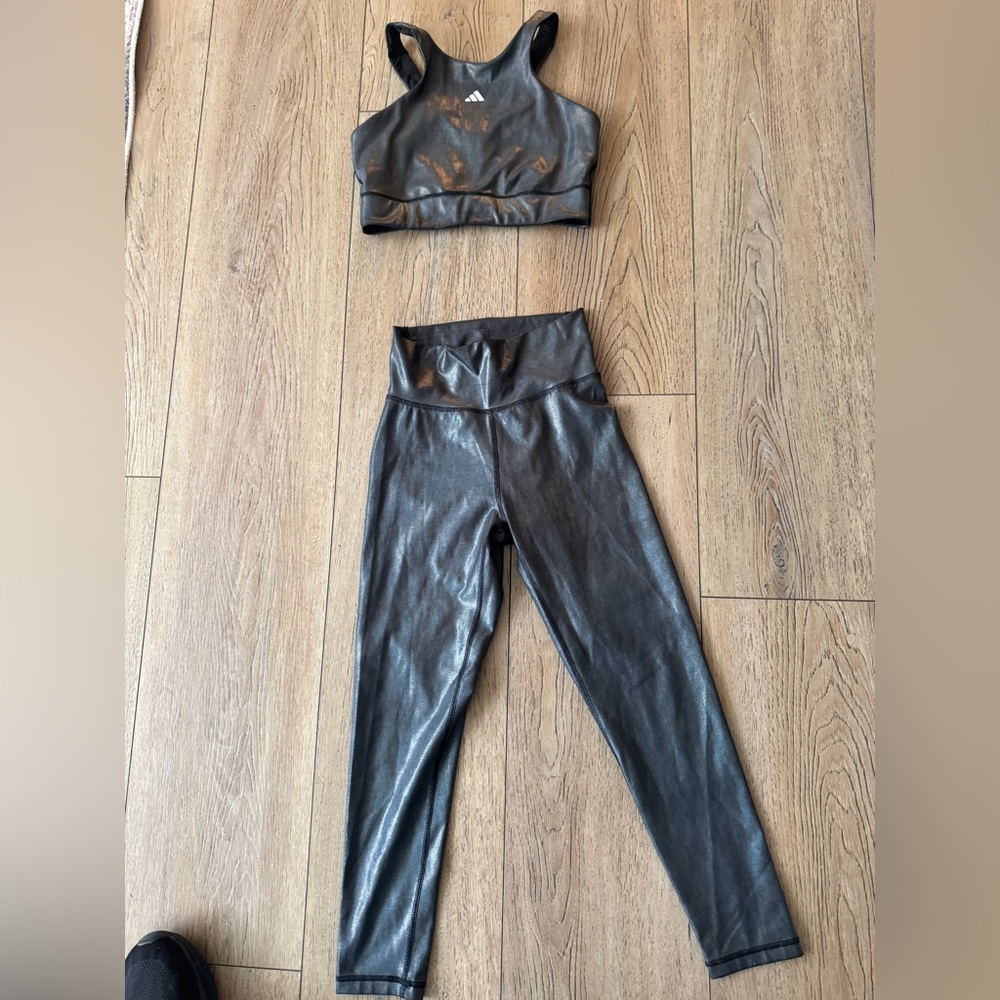 Adidas active set size small